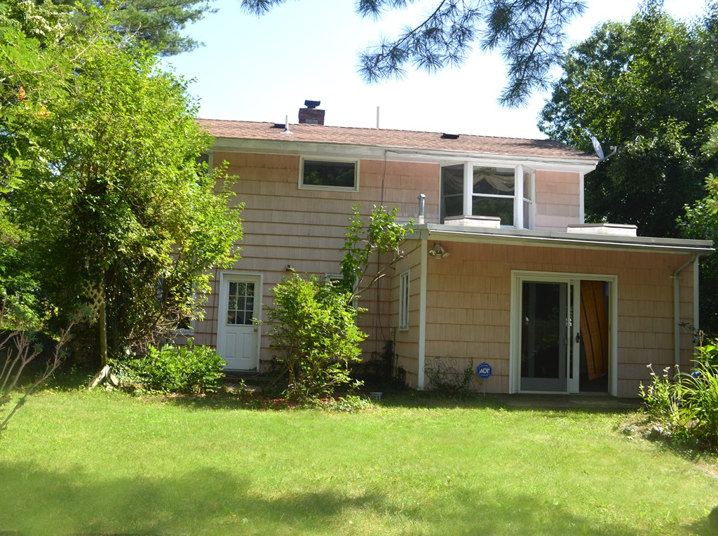 36 Walsh Road Newton, MA 02459 - Photo 9 of 13