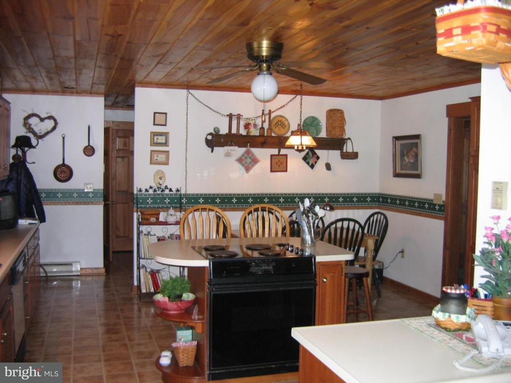 360 Miller Road Elizabethtown, PA 17022 - Photo 2 of 21 Gallery Image 2