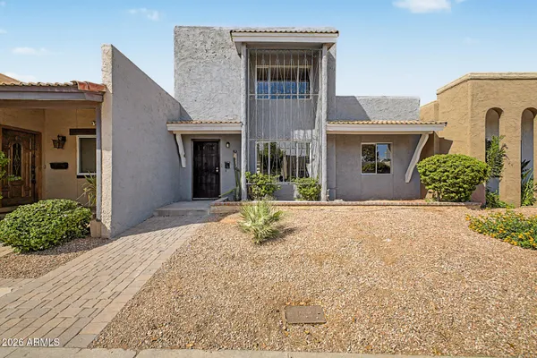 $384,900 | 1718 West Marlette Avenue, Phoenix, AZ 85015