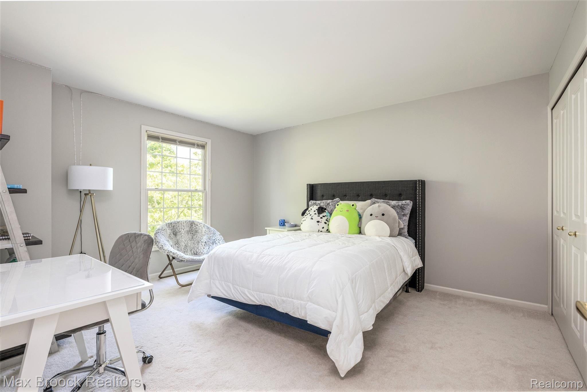 4209 Wincrest Lane Rochester, MI 48306 - Photo 23 of 30 Bedroom 2.jpg