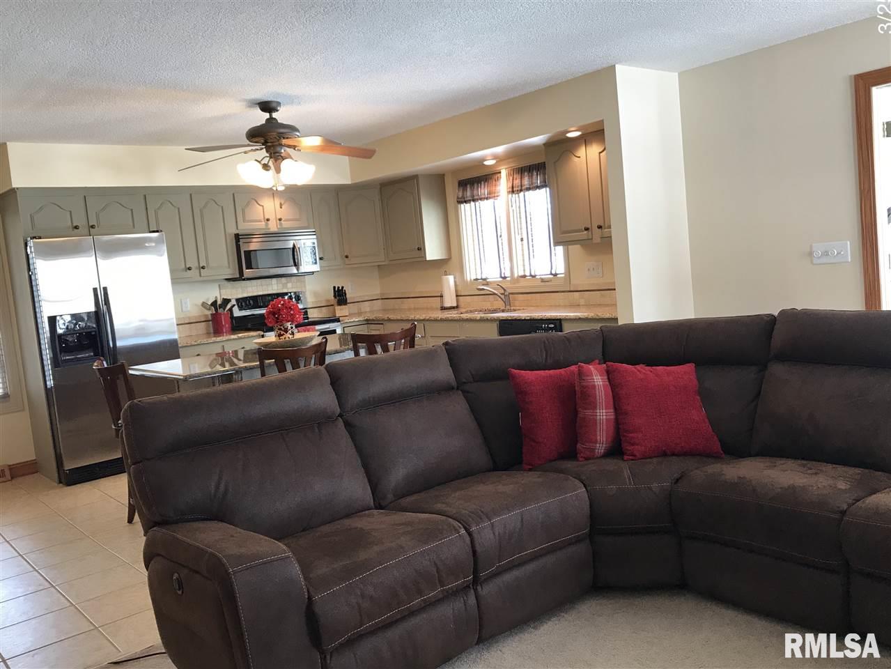 44 White Pine Road Geneseo, IL 61254 - Photo 8 of 24 Gallery Image 8
