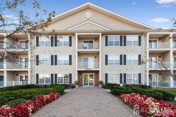 $1,700 | 163 Liddle Avenue, Edison, NJ 08837