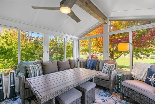 $539,900 | 4020 Bunker Hill Drive, Algonquin, IL 60102