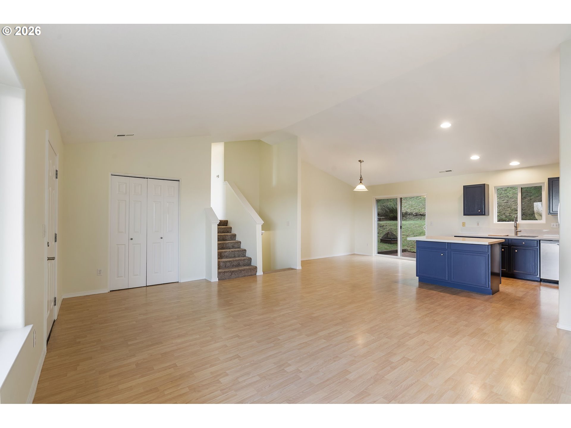 3220 Northwest Pacific Rim Drive Camas, WA 98607 - Photo 13 of 36