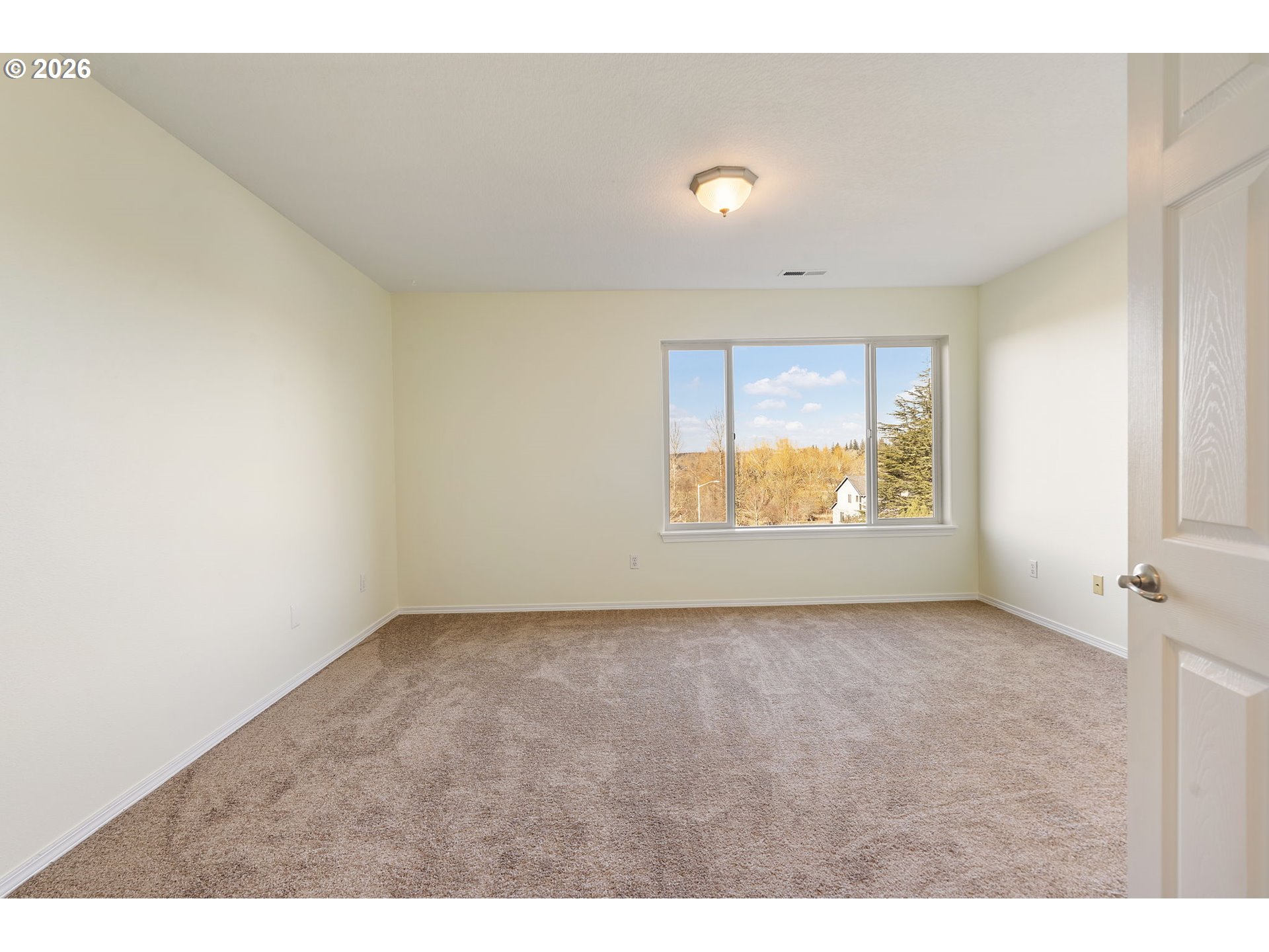 3220 Northwest Pacific Rim Drive Camas, WA 98607 - Photo 17 of 36