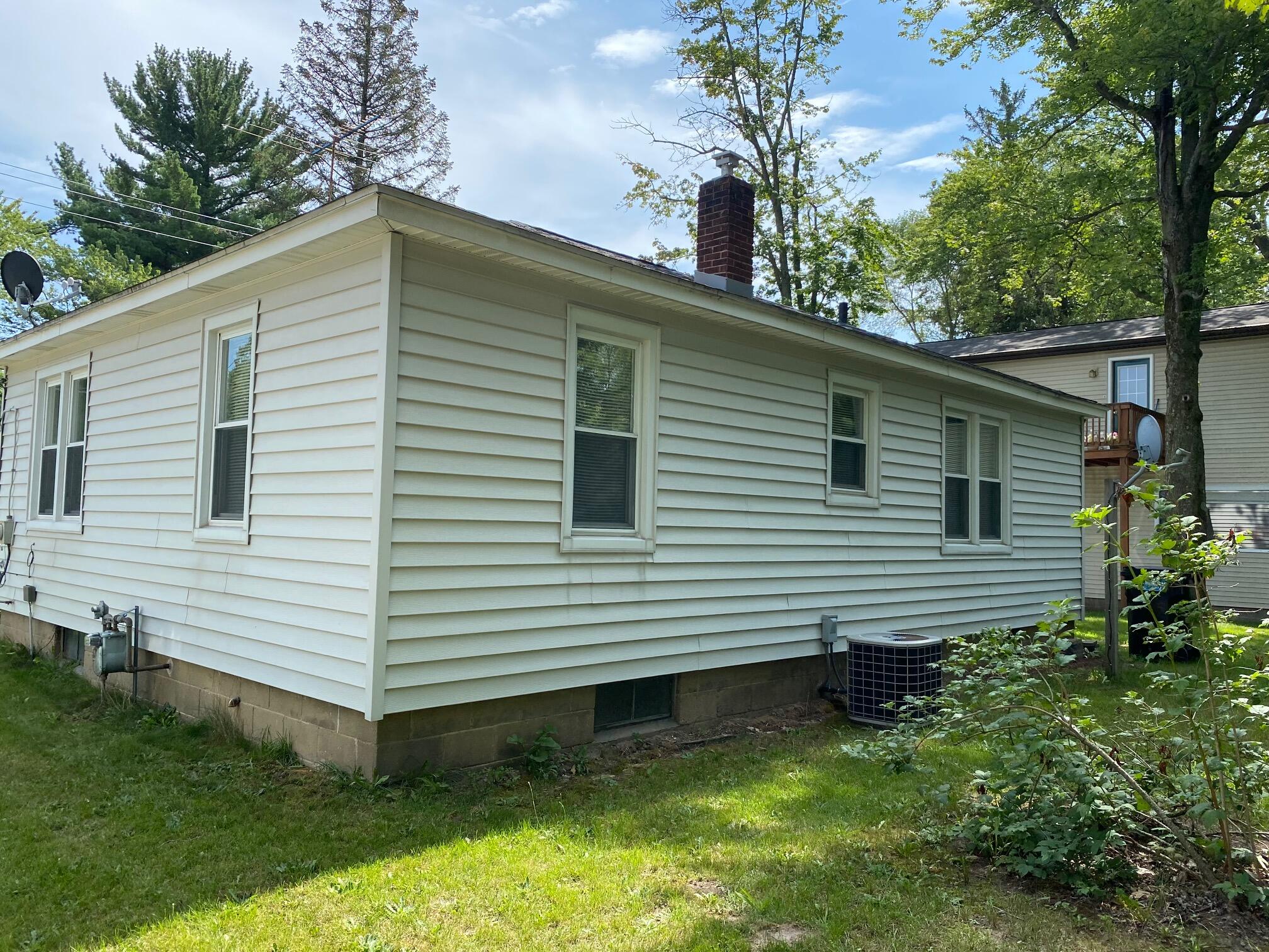 13118 California Road New Troy, MI 49125 - Photo 12 of 12 Back of Home