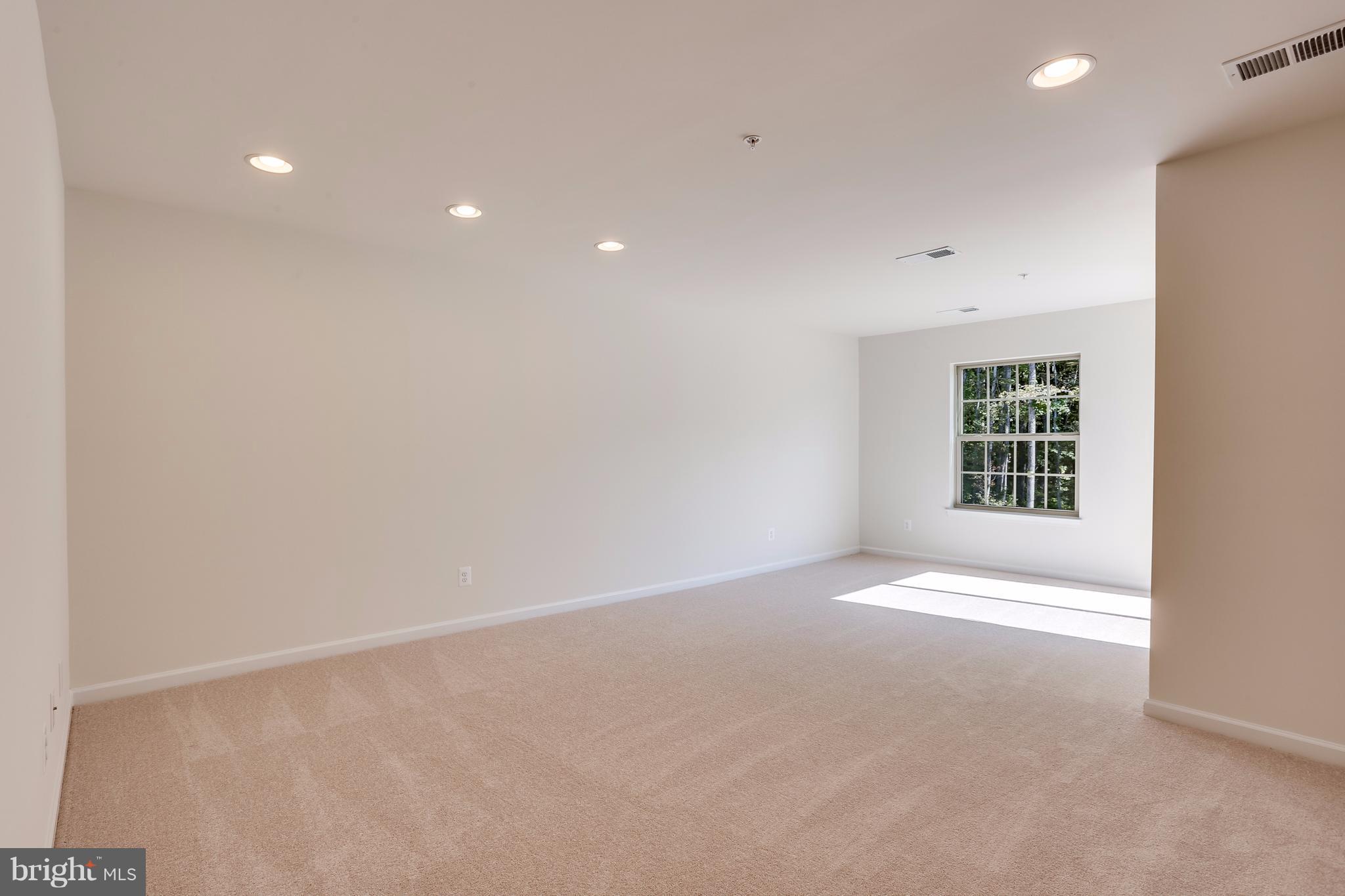 9952 Ravenhurst Road Middle River, MD 21220 - Photo 22 of 27 Gallery Image 22