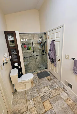 $387,900 | 11815 North Lake Side Drive, Jerome, MI 49249