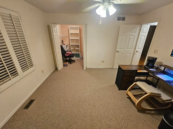 $387,900 | 11815 North Lake Side Drive, Jerome, MI 49249