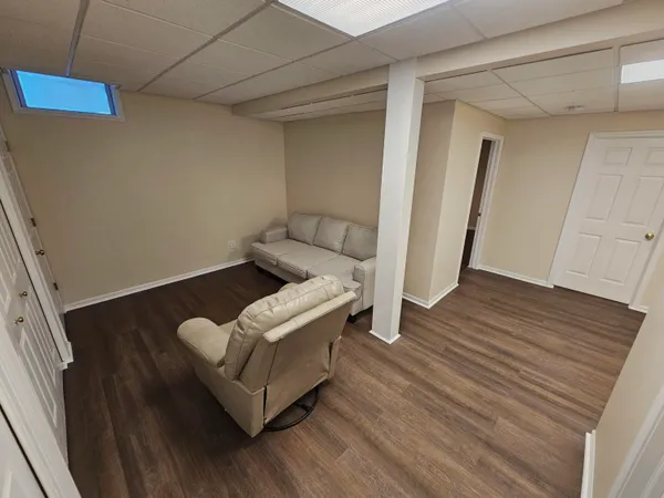 $387,900 | 11815 North Lake Side Drive, Jerome, MI 49249