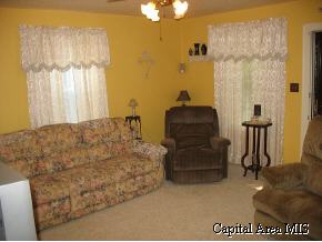 2305 South 8th Street Springfield, IL 62703 - Photo 6 of 8