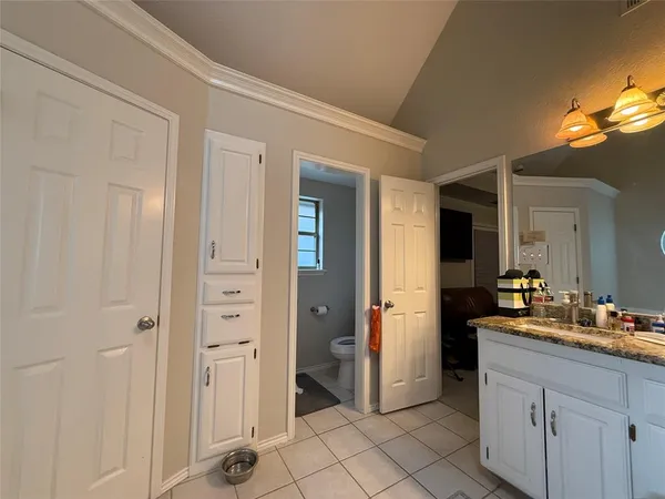 $3,295 | 500 Evergreen Drive, Hurst, TX 76054