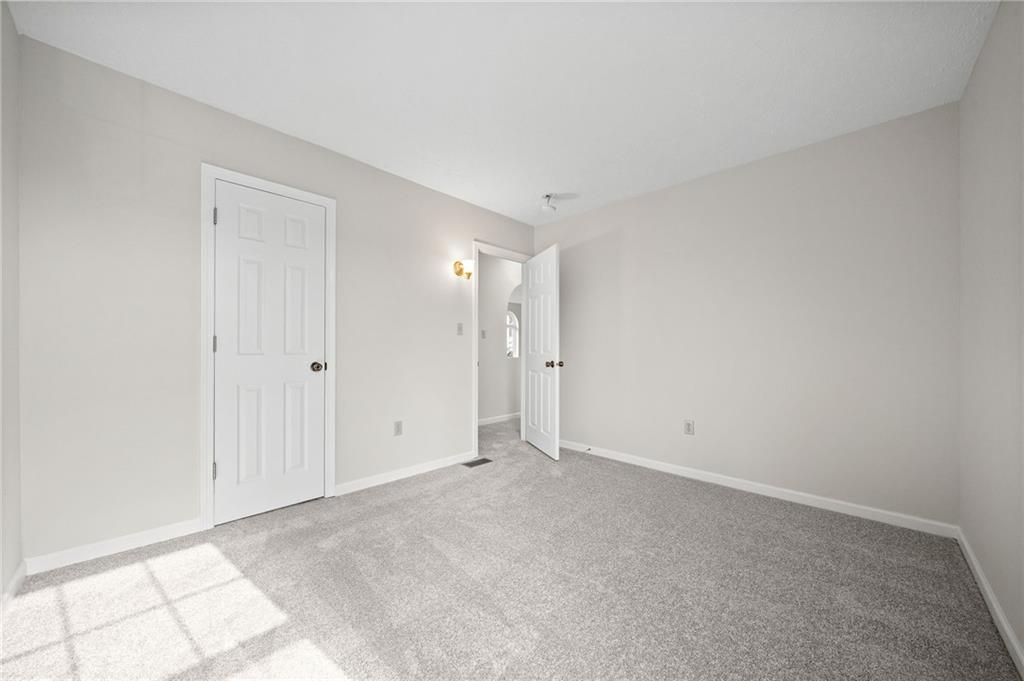 1157 Old Farm Road Lawrence, PA 15055 - Photo 28 of 34 Gallery Image 28
