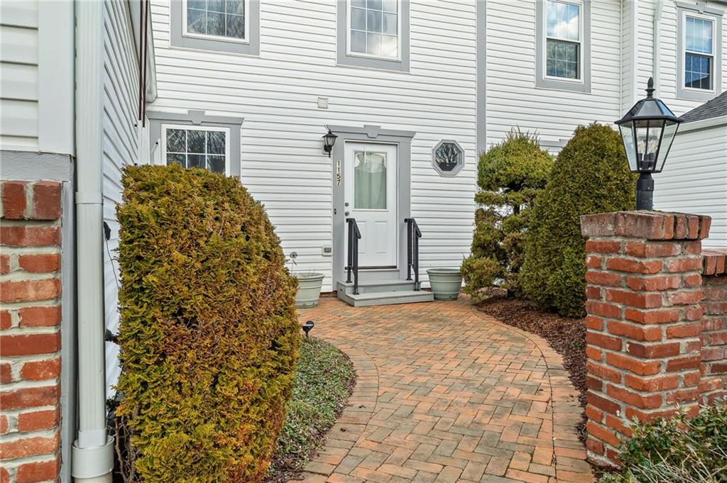 1157 Old Farm Road Lawrence, PA 15055 - Photo 3 of 34 Gallery Image 3