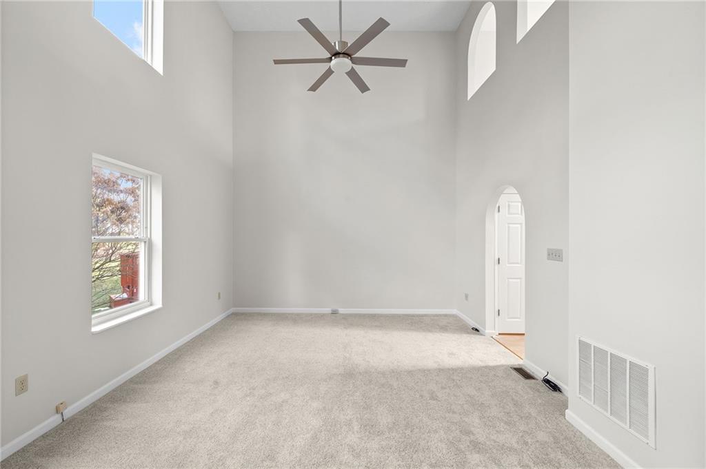 1157 Old Farm Road Lawrence, PA 15055 - Photo 8 of 34 Gallery Image 8