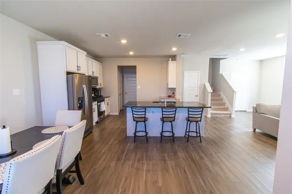 $2,200 | 2221 Middle Rdg Drive, Conroe, TX 77301