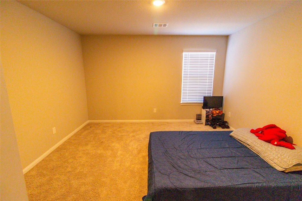 2221 Middle Rdg Drive Conroe, TX 77301 - Photo 21 of 47