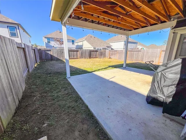 $2,300 | 2221 Middle Rdg Drive, Conroe, TX 77301