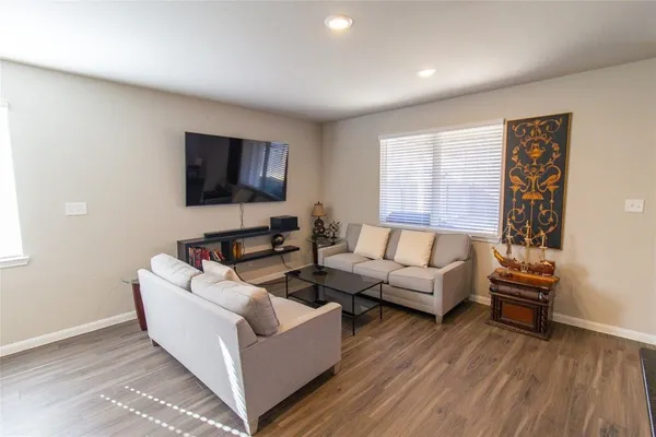 $2,200 | 2221 Middle Rdg Drive, Conroe, TX 77301