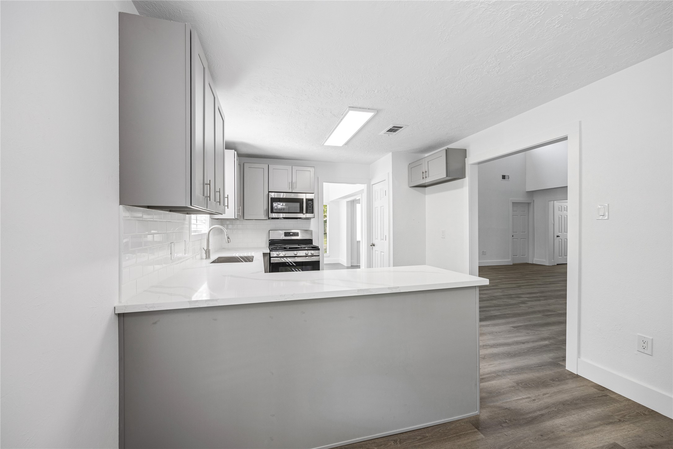 16402 Lobo Lane Spring, TX 77379 - Photo 18 of 35