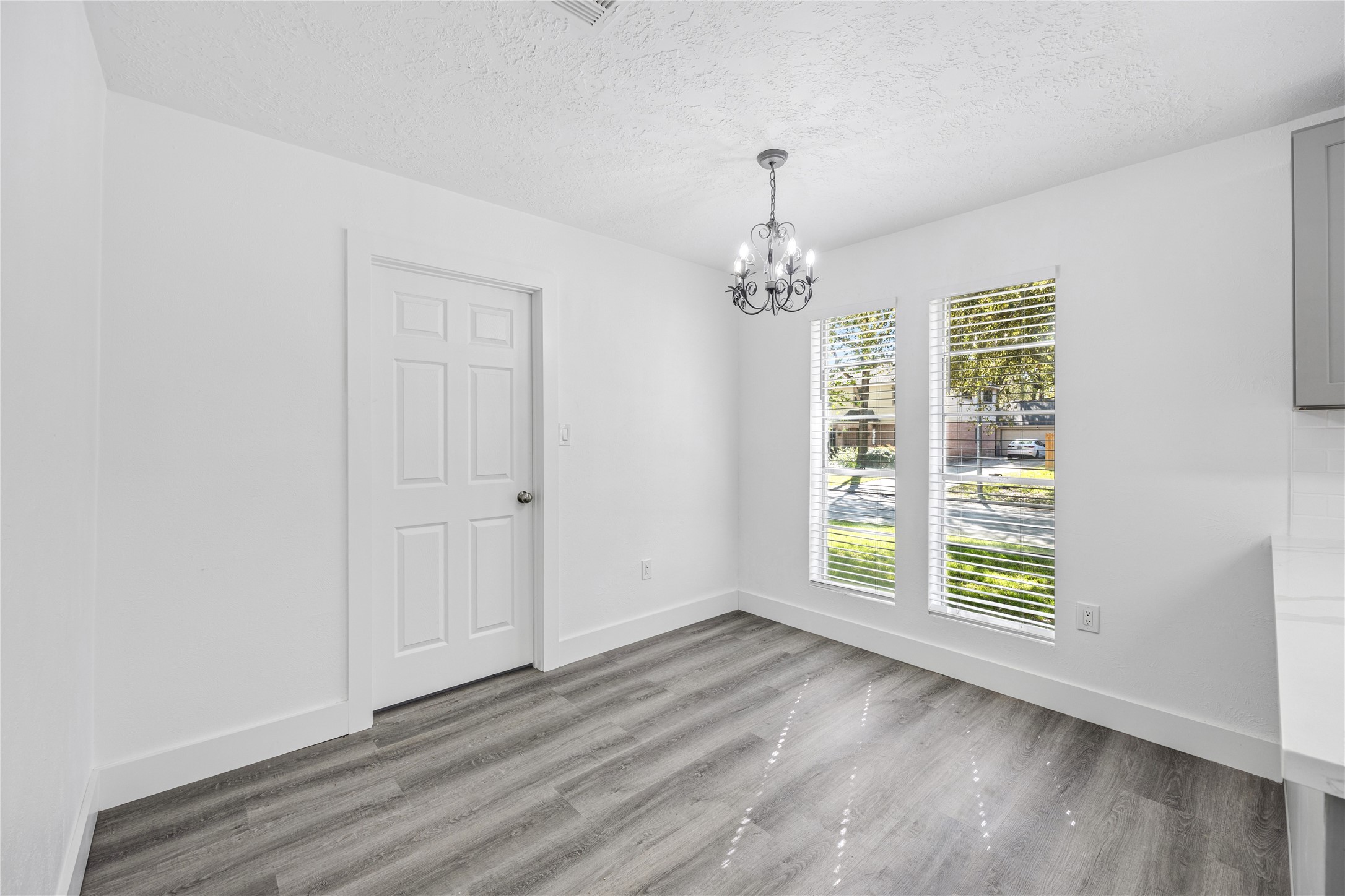 16402 Lobo Lane Spring, TX 77379 - Photo 20 of 35 Breakfast room
