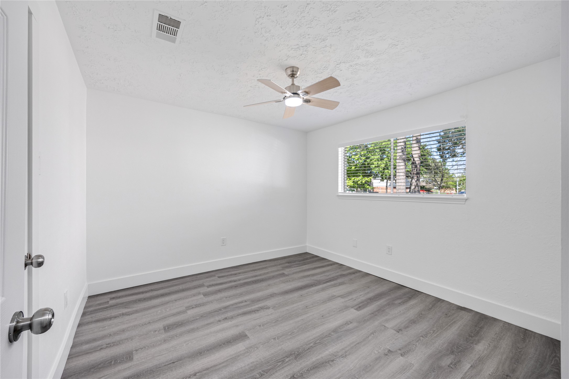 16402 Lobo Lane Spring, TX 77379 - Photo 23 of 35 Bedroom 2