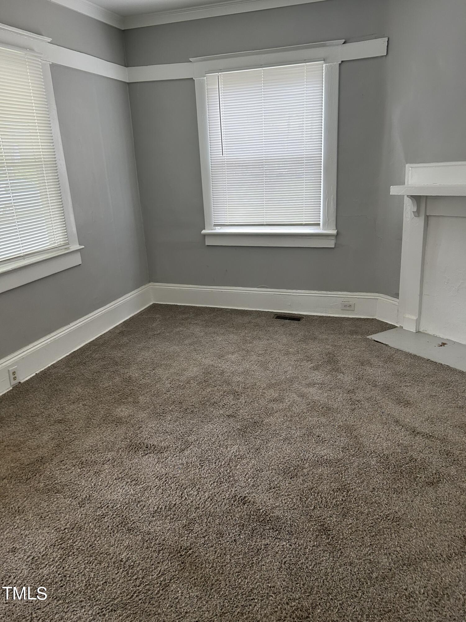 1410 East Jones Street Raleigh, NC 27610 - Photo 3 of 14 IMG_3317