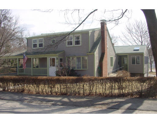 35 Frank Road Weymouth, MA 02191 - Photo 1 of 1 Gallery Image 1