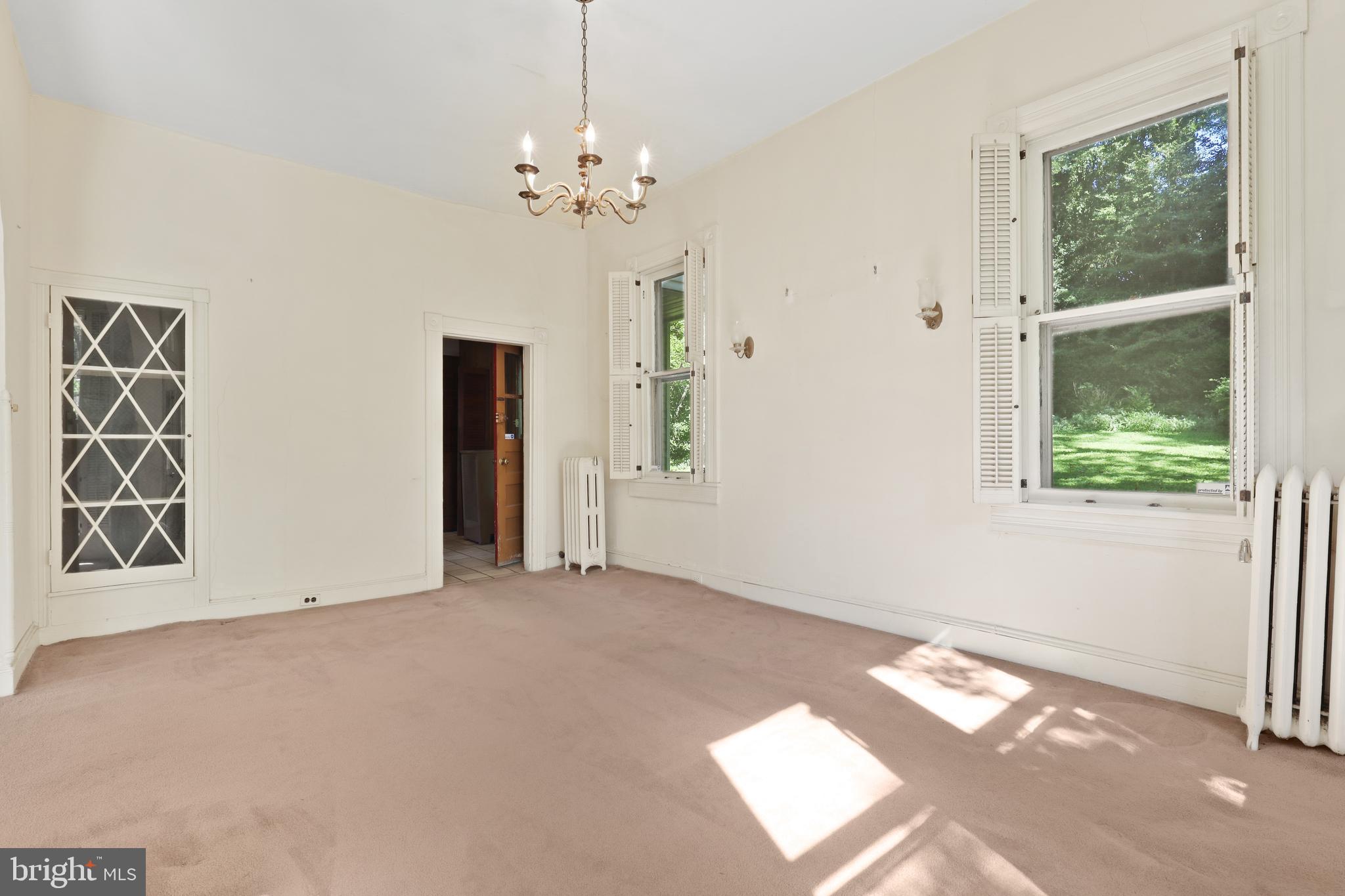 632 Deepdene Road Baltimore, MD 21210 - Photo 9 of 32 Dining Room