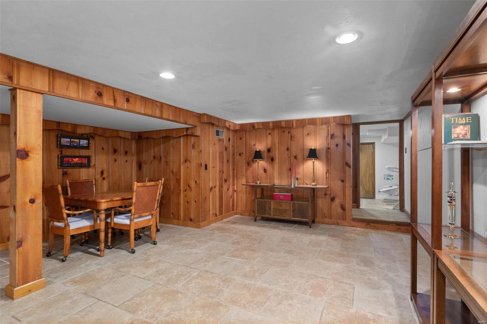 116 Pillar Lane Creve Coeur, MO 63141 - Photo 37 of 63