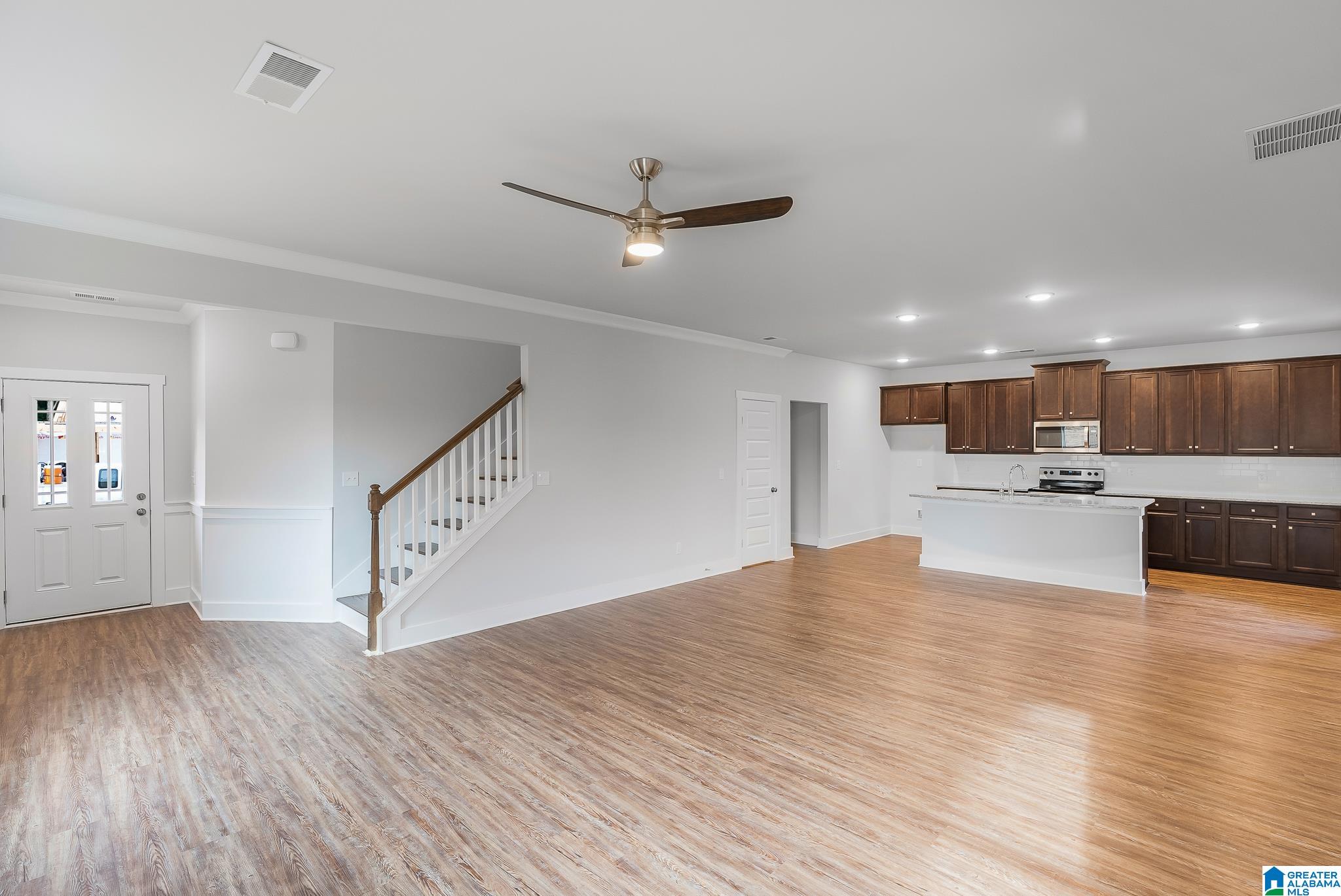 4205 Textile Lane Huntsville, AL 35805 - Photo 2 of 30