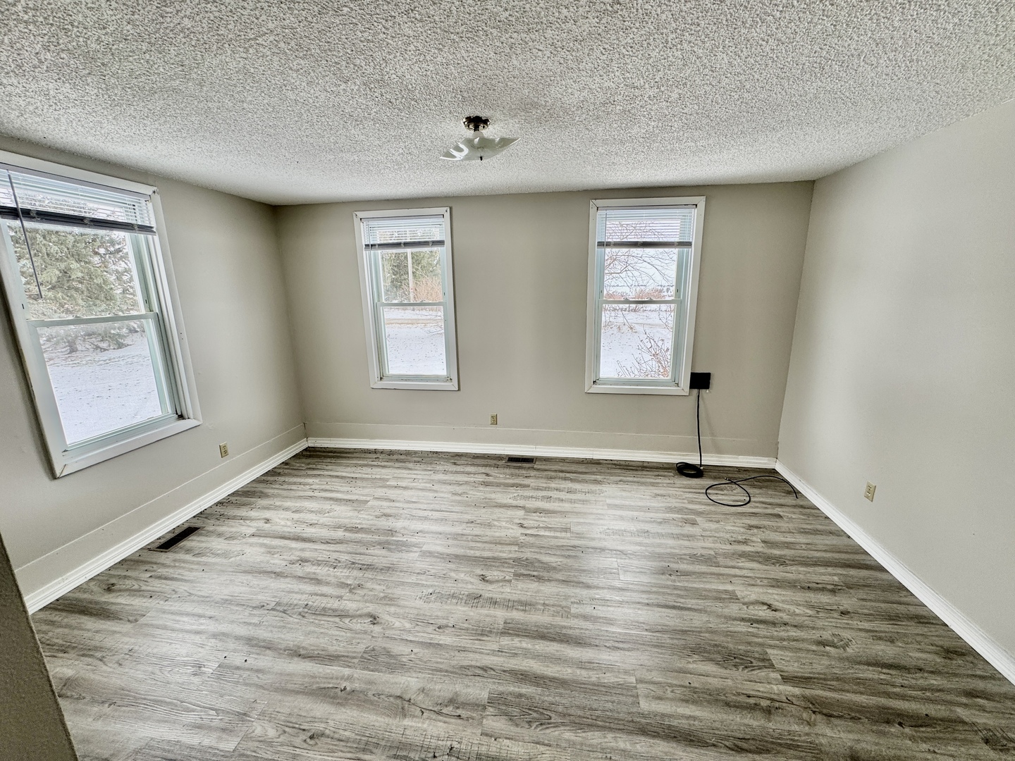 30556 Lanan Road Kingston, IL 60145 - Photo 5 of 15