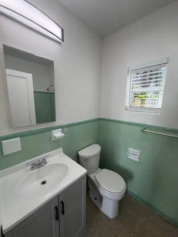 $1,150 | 524 North L Street, Unit 1, Lake Worth Beach, FL 33460