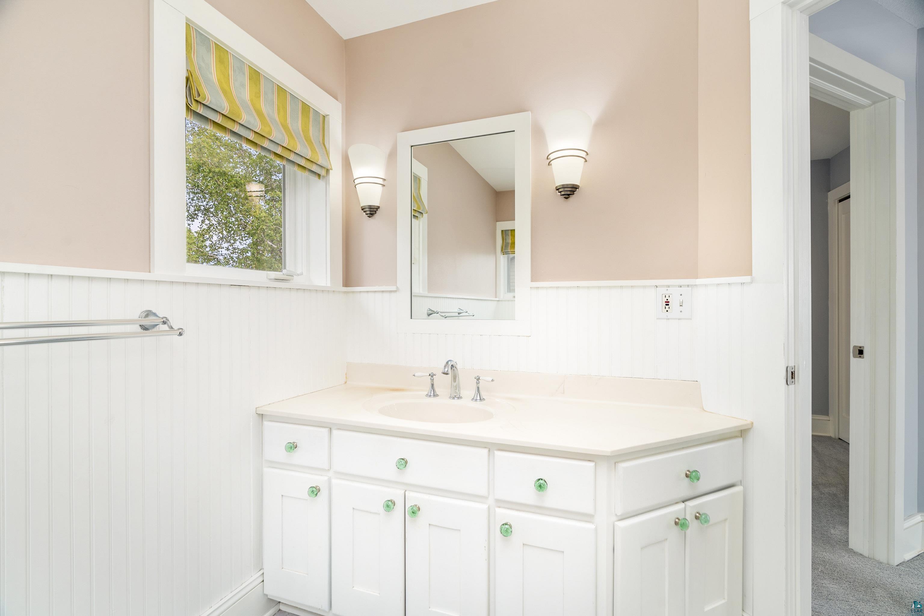 5230 London Road Duluth, MN 55804 - Photo 28 of 50 Gallery Image 28
