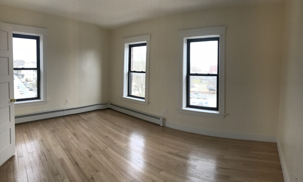 2 Preston Street Worcester, MA 01610 - Photo 13 of 24