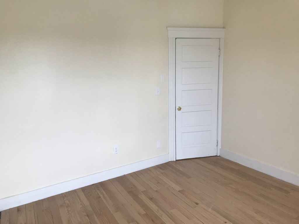 2 Preston Street Worcester, MA 01610 - Photo 15 of 24