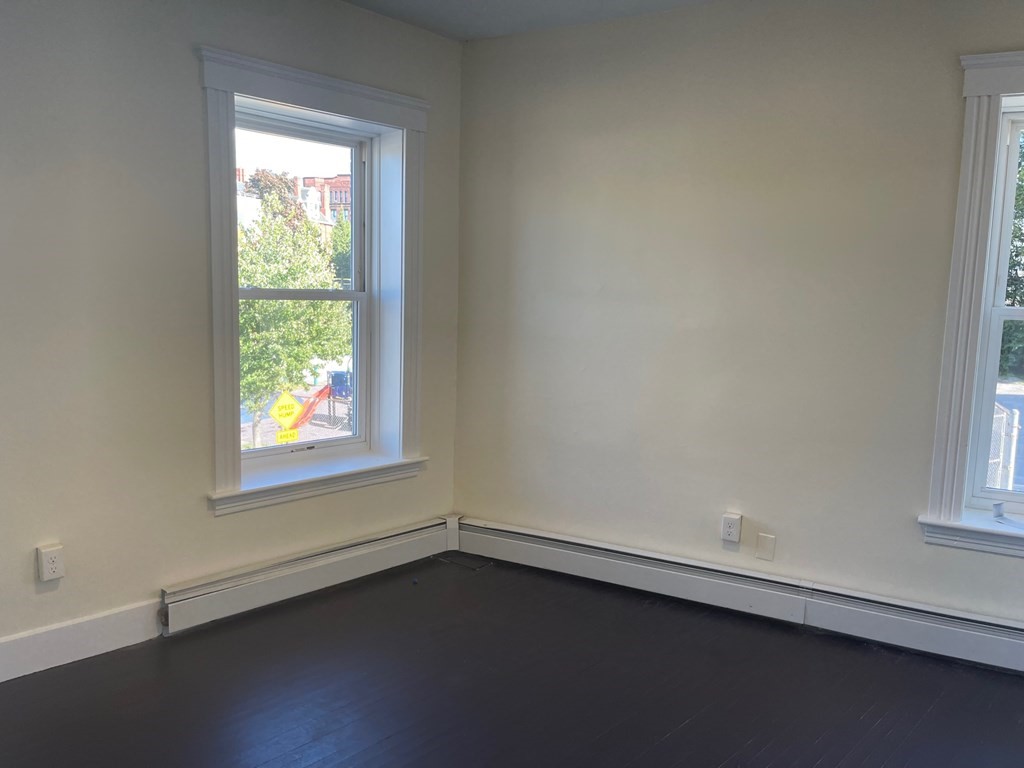 2 Preston Street Worcester, MA 01610 - Photo 18 of 24