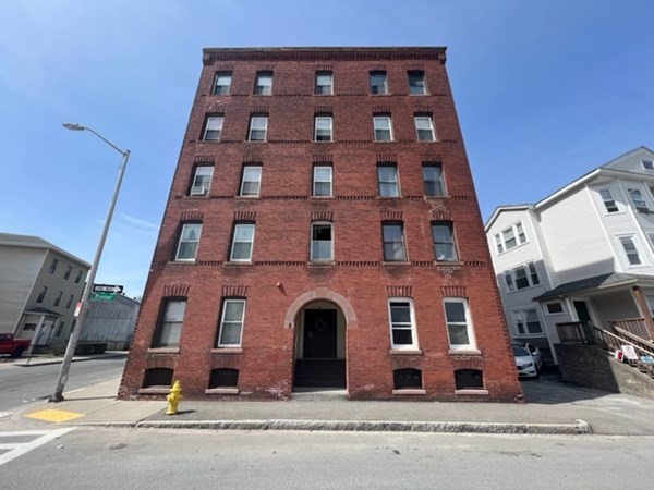 2 Preston Street Worcester, MA 01610 - Photo 20 of 24