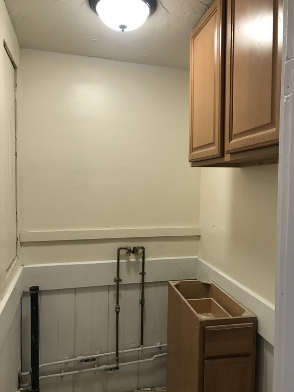 2 Preston Street Worcester, MA 01610 - Photo 8 of 24