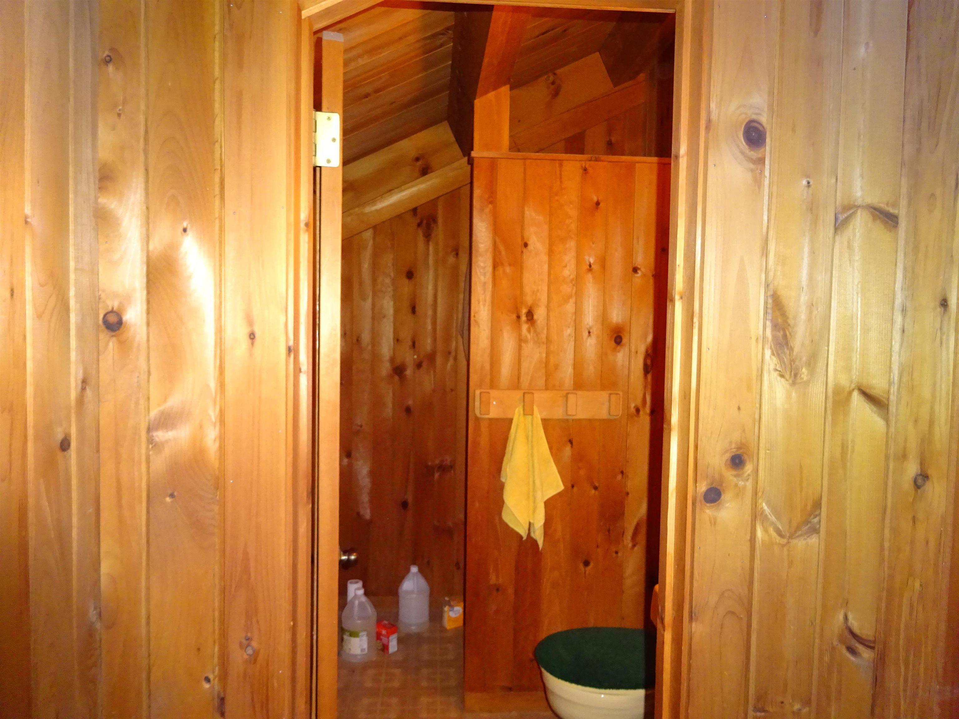 148 Hewett Road Windsor, VT 05089 - Photo 17 of 36