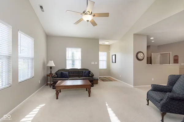 $262,400 | 5225 Dunewood Way, Avon, IN 46123