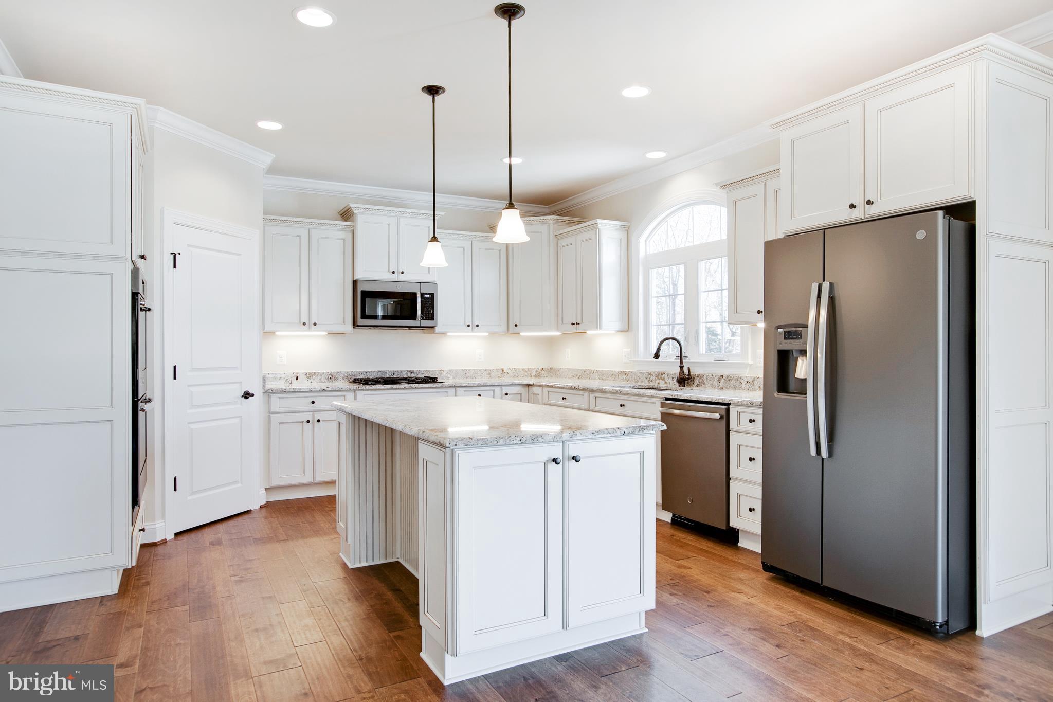 85 Simmons Ridge Road Prince Frederick, MD 20678 - Photo 43 of 64 Kitchen / slate appliances / granite