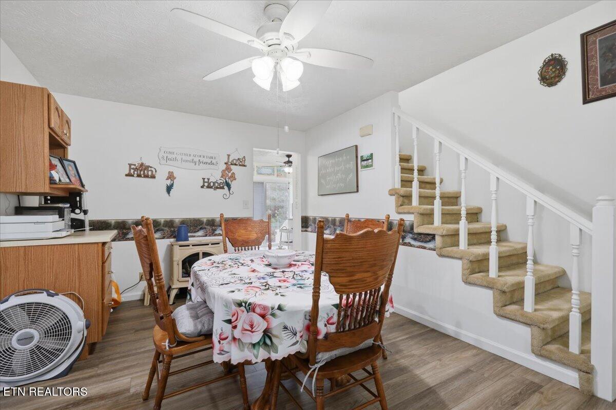 2042 Dutch Valley Road Clinton, TN 37716 - Photo 11 of 26 12-015_1I2A3310