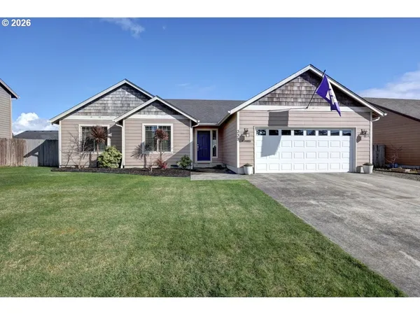 $515,000 | 332 Southwest Kalmia Avenue, Warrenton, OR 97146