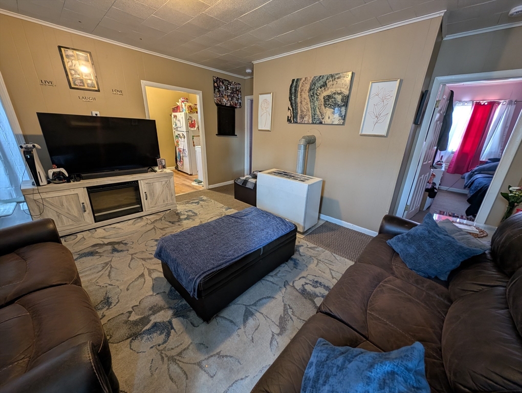 131 Thomas Street Fall River, MA 02723 - Photo 25 of 35
