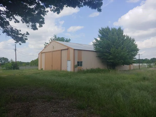 $3,499 | 1865 County Road 4915, Trenton, TX 75490