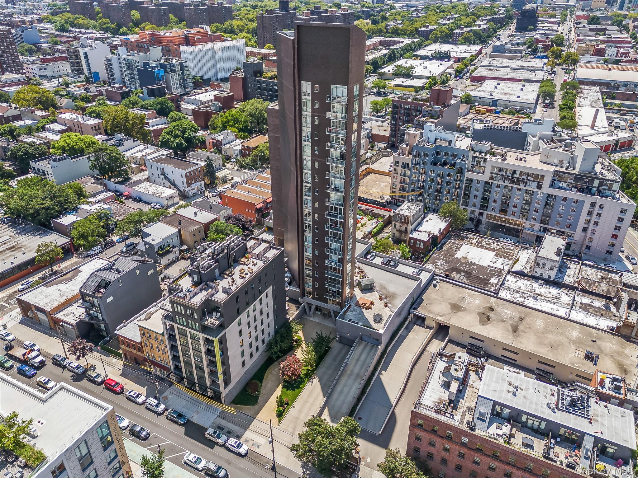 11-24 31st Avenue, Unit 12A Queens, NY 11106 - Photo 36 of 36 a city view