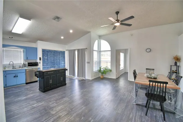 $3,000 | 2935 Dickens Circle, Kissimmee, FL 34747