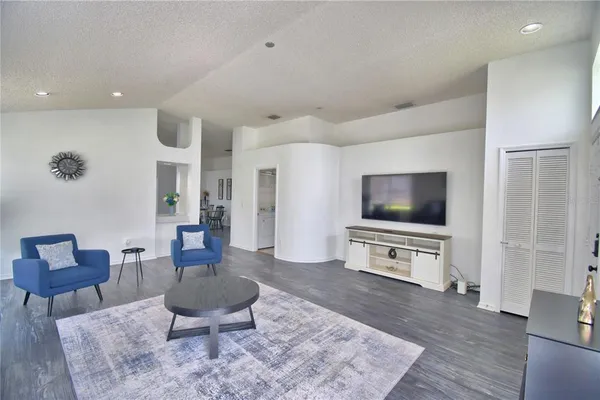 $3,000 | 2935 Dickens Circle, Kissimmee, FL 34747