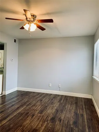 $1,100 | 2300 Balsam Drive, Unit G112, Arlington, TX 76006